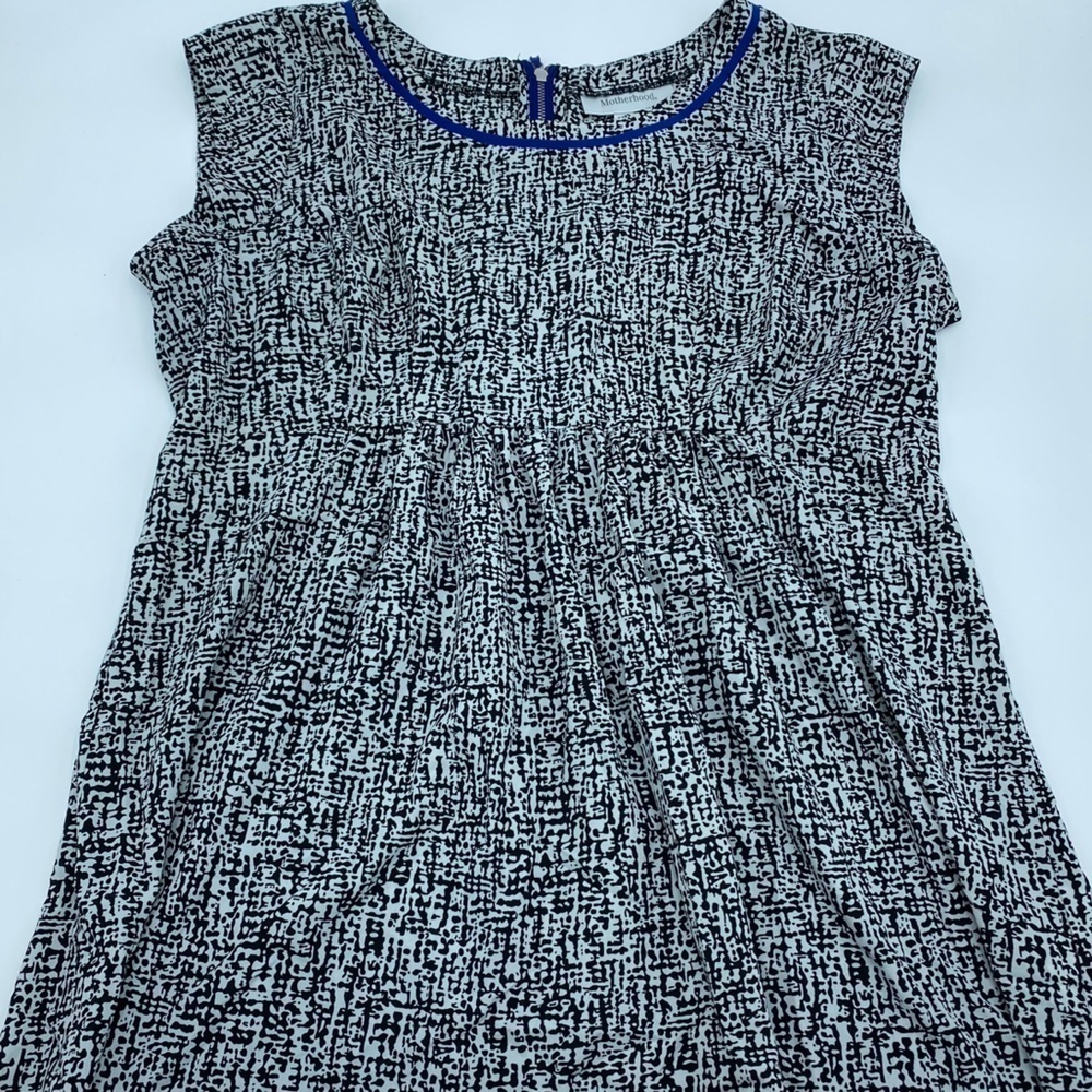 Motherhood Black‎ & White Short Sleeve Blouse- Medium